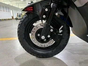 72V 2000W High Speed Electric Scooter Details 72V 2000W High Speed Electric Scooter Details